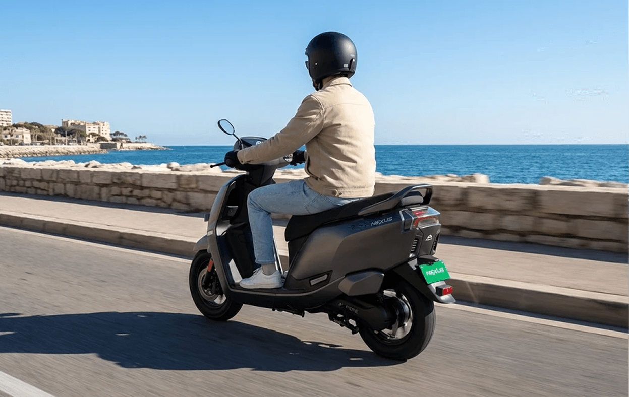 Ampere Nexus riding by the sea