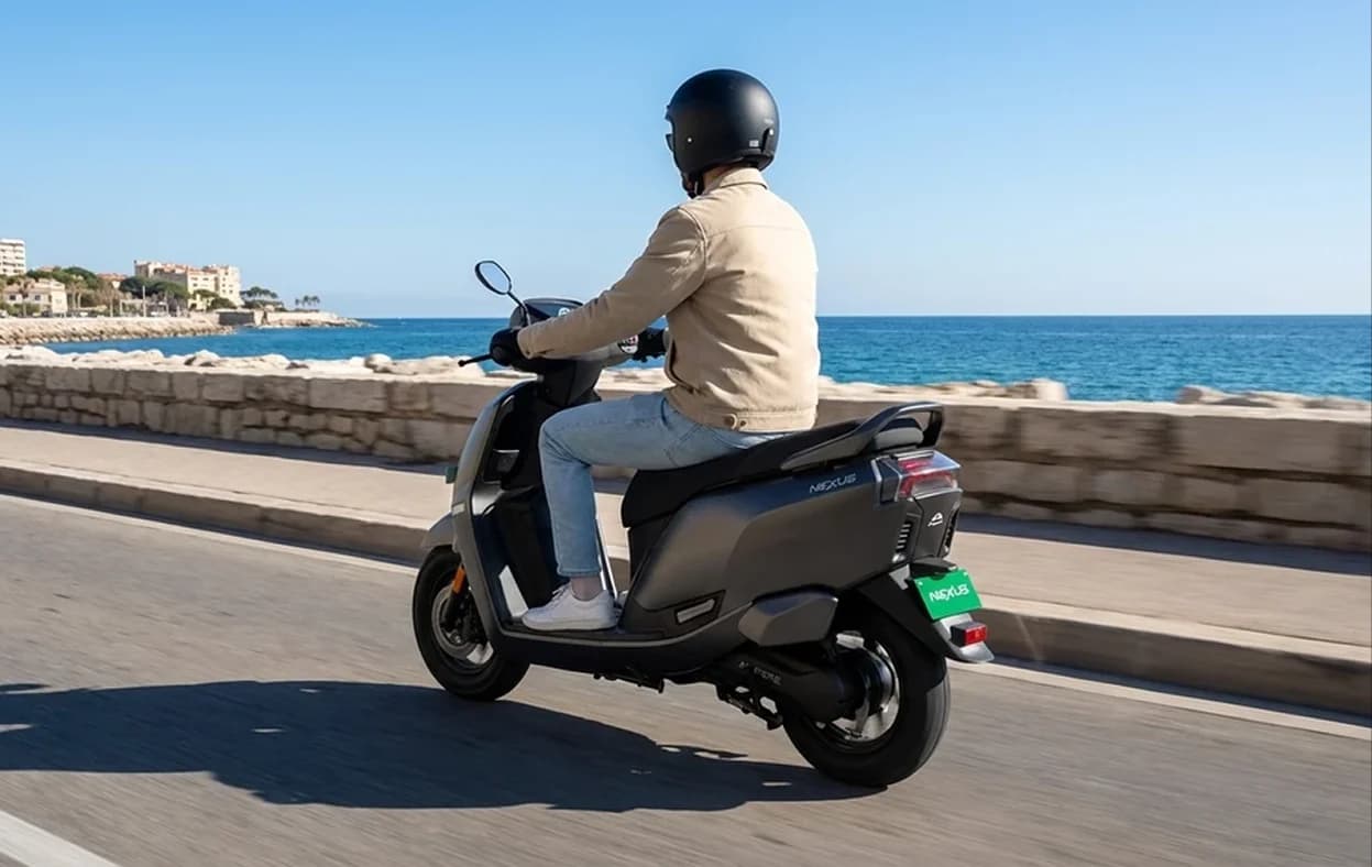 Ampere Nexus riding by the sea