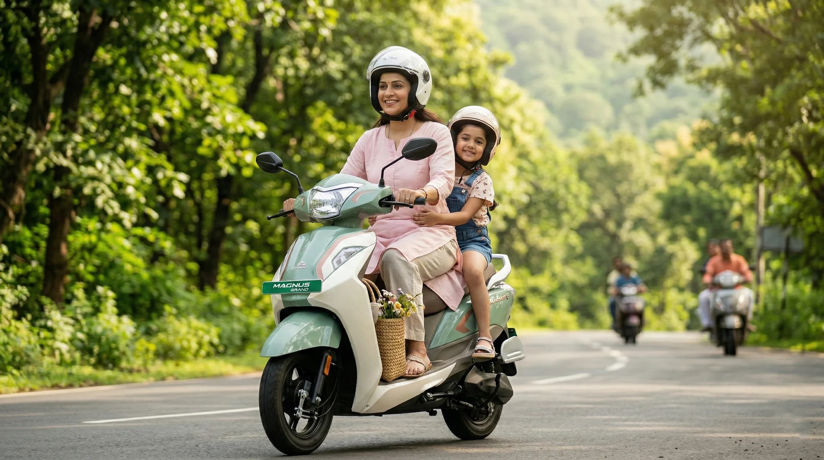 Ampere Magnus Grand riding with kid